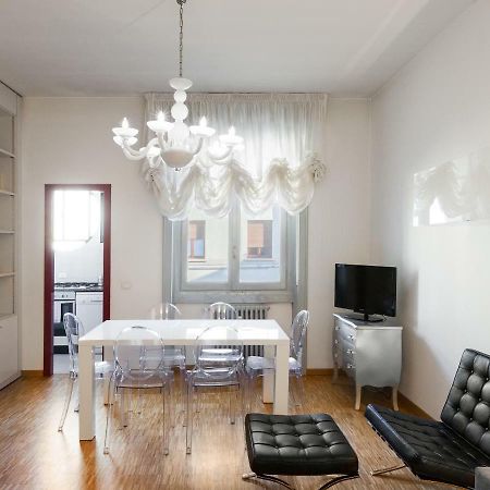 Easyhomes - Corso Vercelli Milan Bagian luar foto